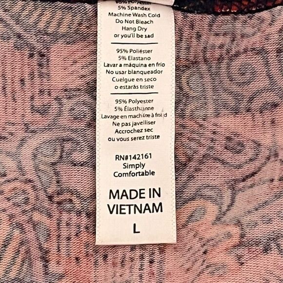 LuLaRoe Red Paisley Print Top   Sz L - Picture 4 of 4